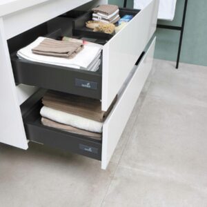 Modern white custom bathroom vanity cabinetry